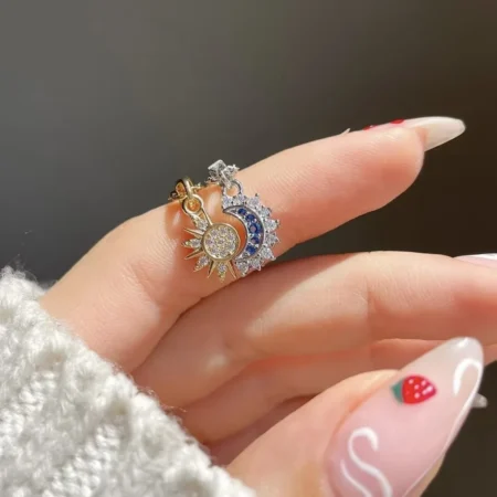 ⁦3pc Sun & Moon Couple Jewelry Set – Pendant Necklaces & Diamond Open Ring Gift⁩ - الصورة ⁦4⁩
