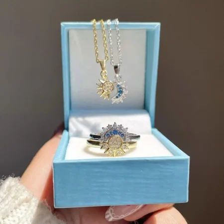 ⁦3pc Sun & Moon Couple Jewelry Set – Pendant Necklaces & Diamond Open Ring Gift⁩ - الصورة ⁦5⁩
