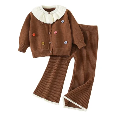 2025 Girls Knitted Cardigan Set – Ruffled Collar & Heart Patch Outfit for Spring/Autumn