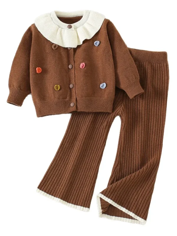 2025 Girls Knitted Cardigan Set – Ruffled Collar & Heart Patch Outfit for Spring/Autumn