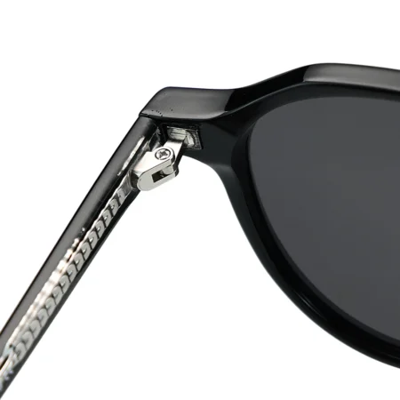 Kachawoo Polarized Sunglasses – Leopard Green TR90 Frame, Unisex Fashion Shades - Image 3