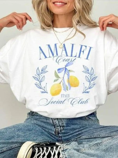 Coastal Graphic Tee Comfortable Amalfi Coast Italian Social Club Graphic Tee Women’s Casual T-Shirt with Lemon & Leaf