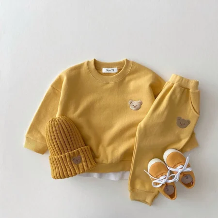 ⁦Baby Bear Sweatshirt & Pants Set – 2Pcs Fall Outfit for Boys & Girls⁩ - الصورة ⁦3⁩