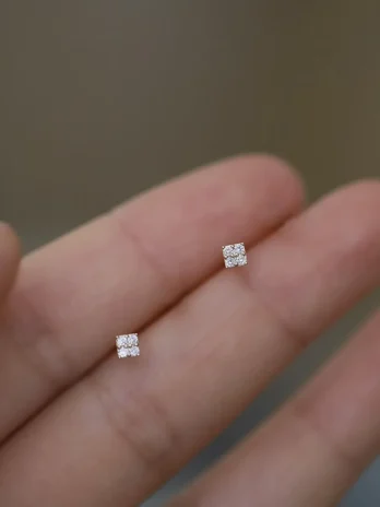 925 Silver Zircon Stud Earring...