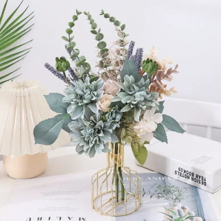 Artificial Luxury Flowers Dahlia Holding Bouquet