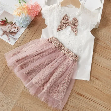 2024 Girls Summer Clothing Set – White Floral Print T-Shirt & Bow Skirt 2-Piece Outfit