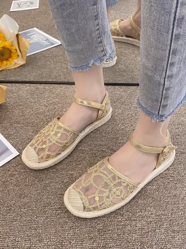 أحذية شبكية قابلة للتنفس خفيفة الوزن ذات نعل ناعم وأبازيم أحذية صياد للنساء