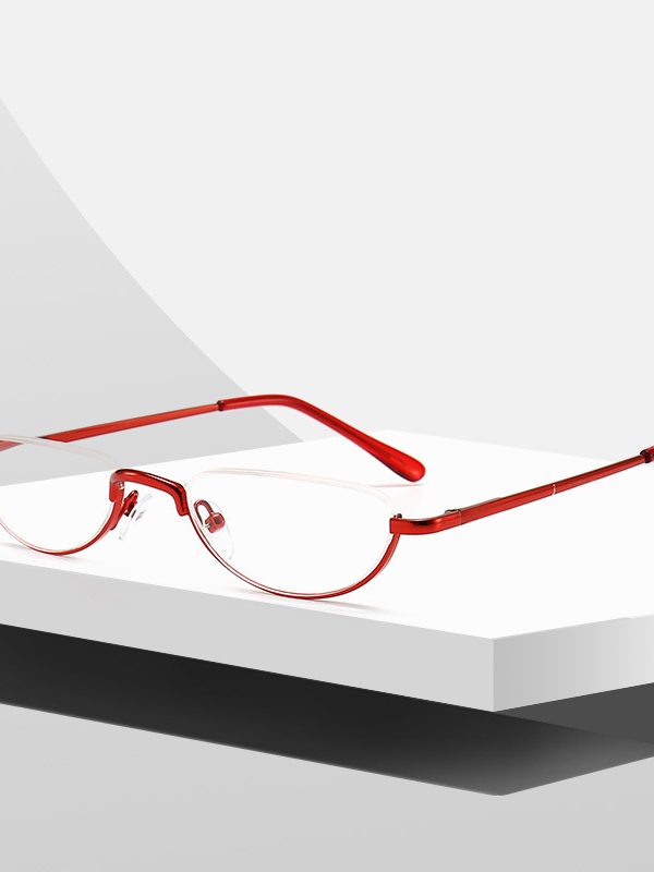 Women's Portable Fashionable Half-moon Shaped Reading Glasses