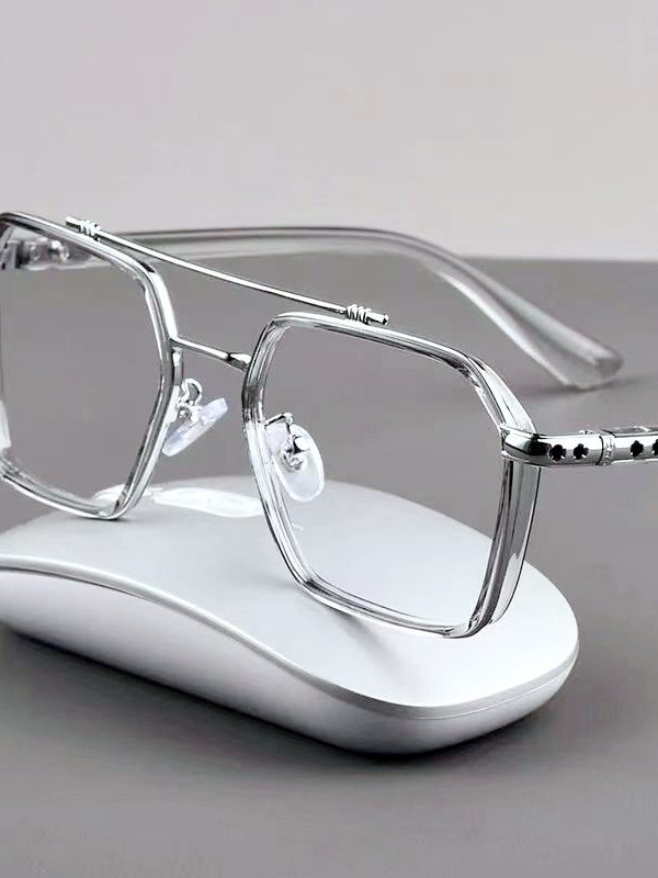 Domineering Flat Light And Zero Degree Anti Blue Light Glasses