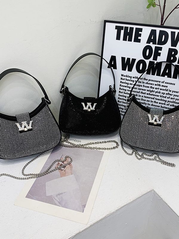 New Fashion Portable Unique Niche Shoulder Messenger Bag