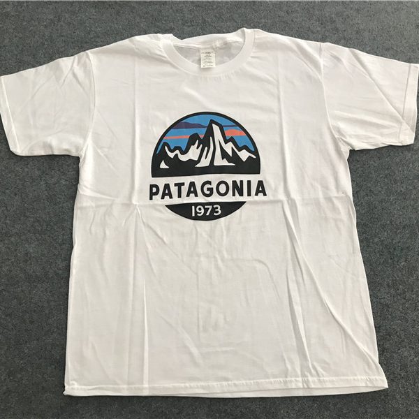 Fashion men's and women's T-shirts