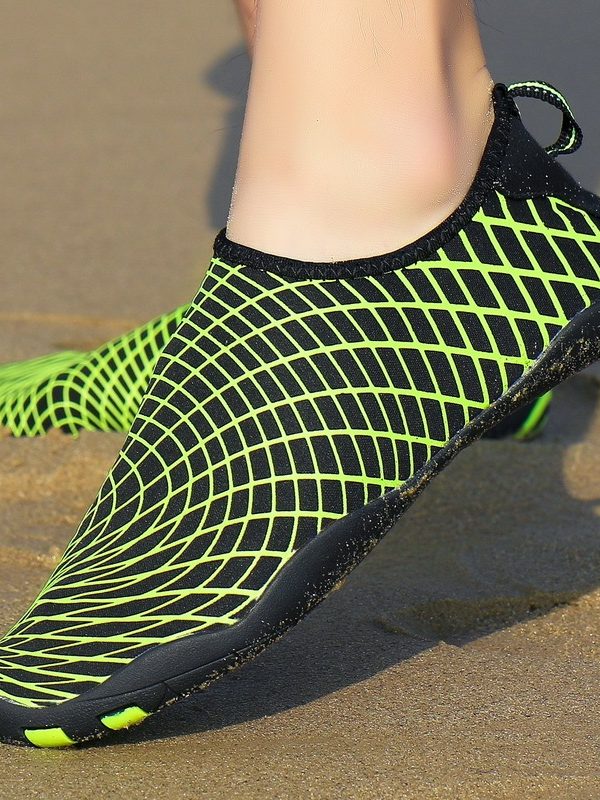 Water Shoes Men Quick Dry Swimming Yoga Beach Breath Shoes