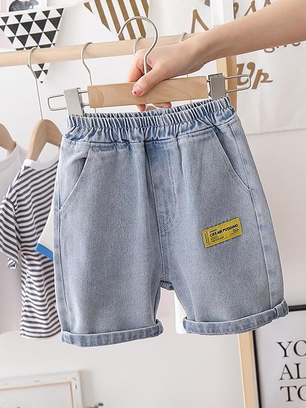 شورتات قصيرة جديدة للأطفال الصغار