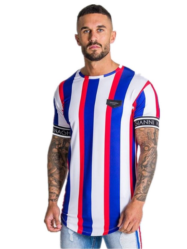 تي شيرت رياضي مخطط سريع الجفاف