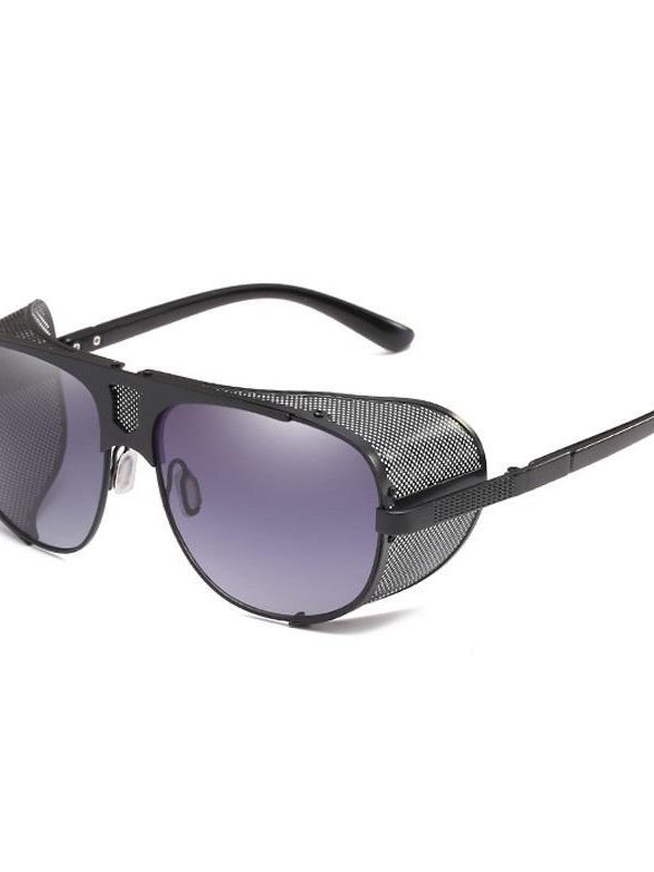 نظارات مقاومة للرياح