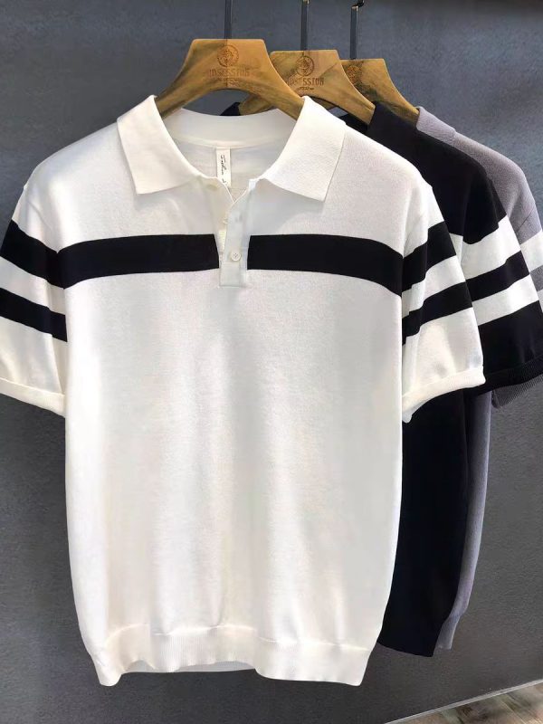 قميص بولو بأكمام قصيرة وياقة دائرية