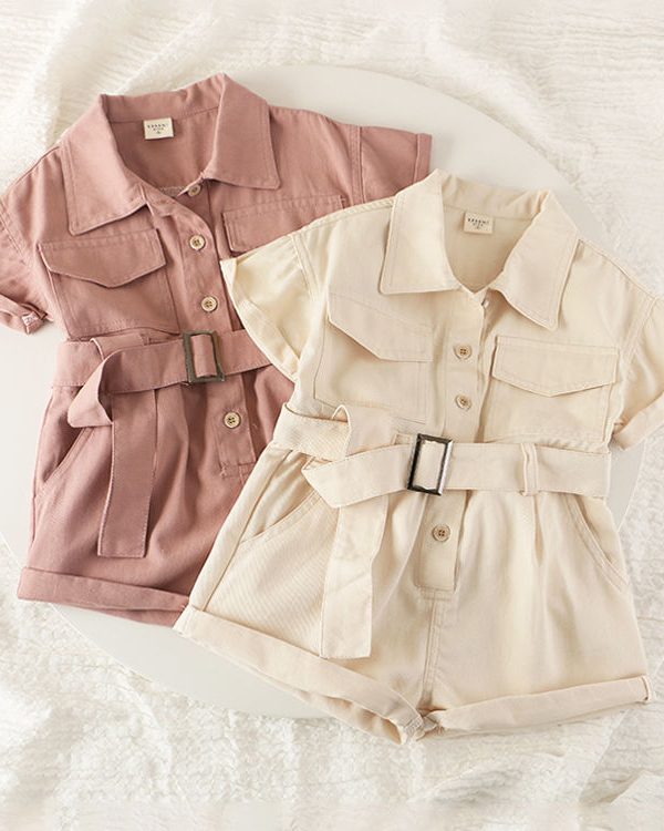 ملابس العمل على الطراز الغربي