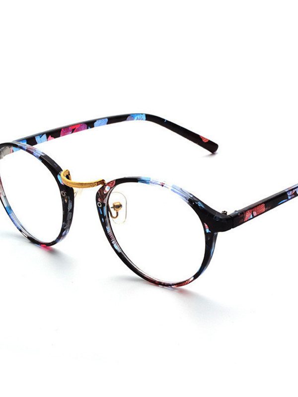 Full frame retro glasses