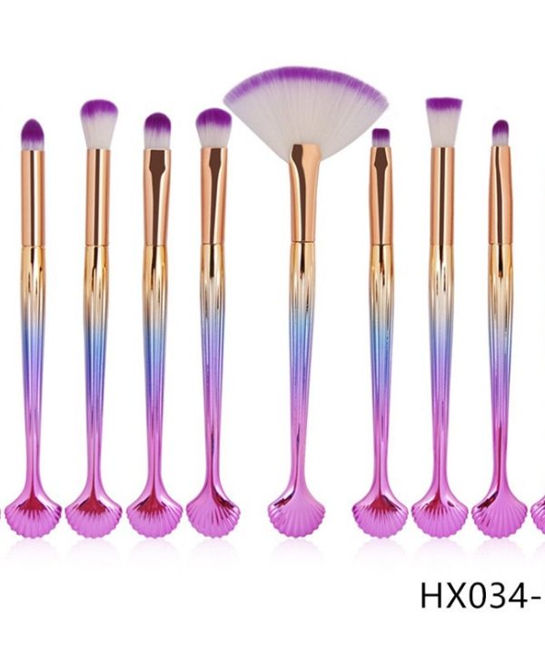 The Shell Makeup Brush Set - Purple bristles