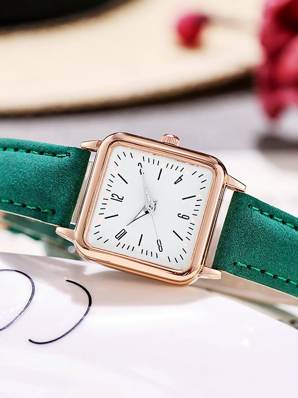 ساعة كوارتز نسائية مضيئة صغيرة مربعة رقمية