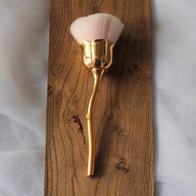 Single Rose Makeup Brush Nail Powder Dust Removal