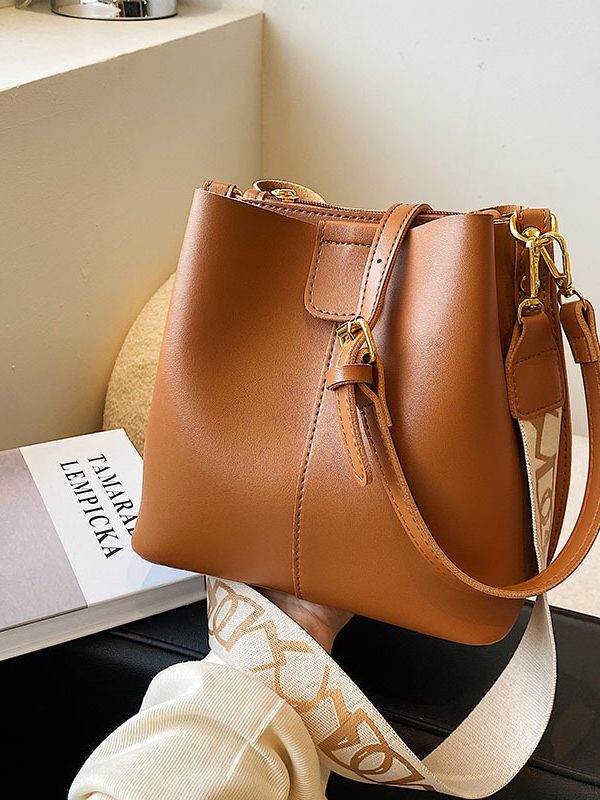 French Minority Design Simple Wide Shoulder Strap Bucket Bags Female