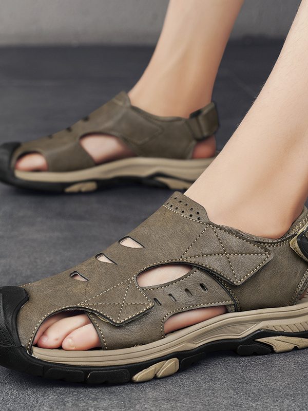 أحذية شاطئ كبيرة الحجم، صنادل جلدية قابلة للتنفس للرجال