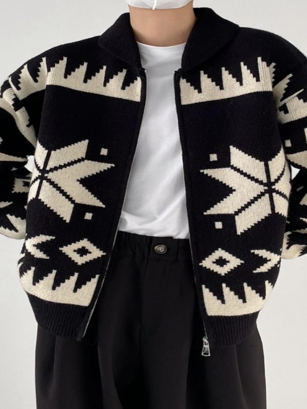 Geometric Contrast Color Lapel Sweater Cardigan Men's Knitted Jackets