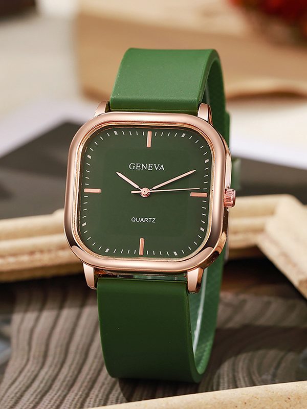 Women's Silicone Strap Fashionable Rose Gold Watch