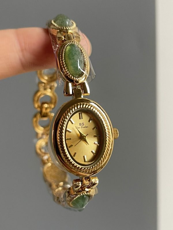Women's Small Jade Oval Diamond Quartz Bracelet Watch