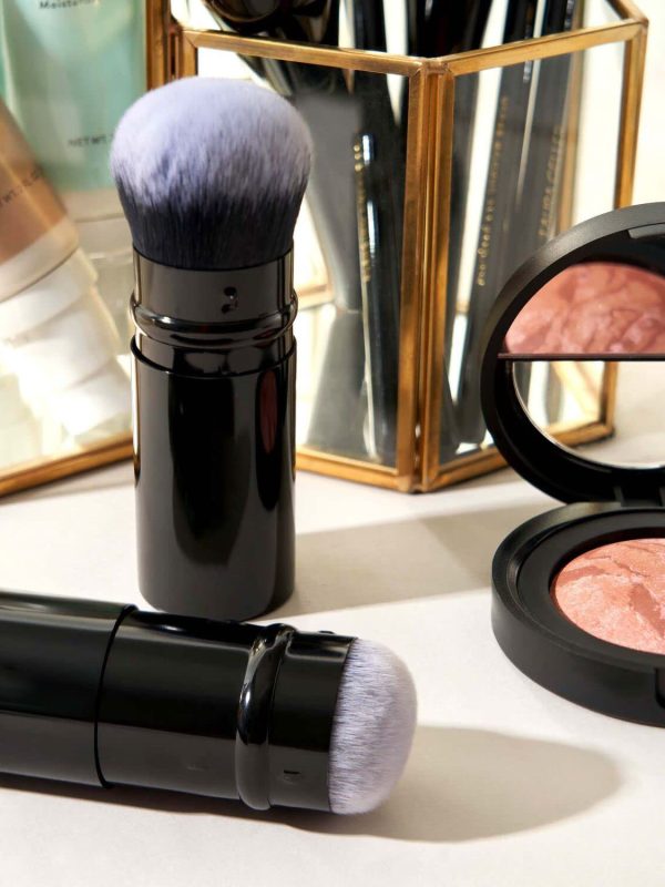 Portable Telescopic Powder Brush Chin Finishing Shading Makeup Tools