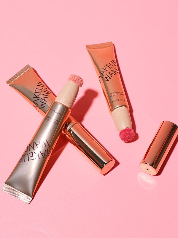 مكياج هايلايت إصلاح مشرق رقيق ولامع سائل أحمر خدود ستيك