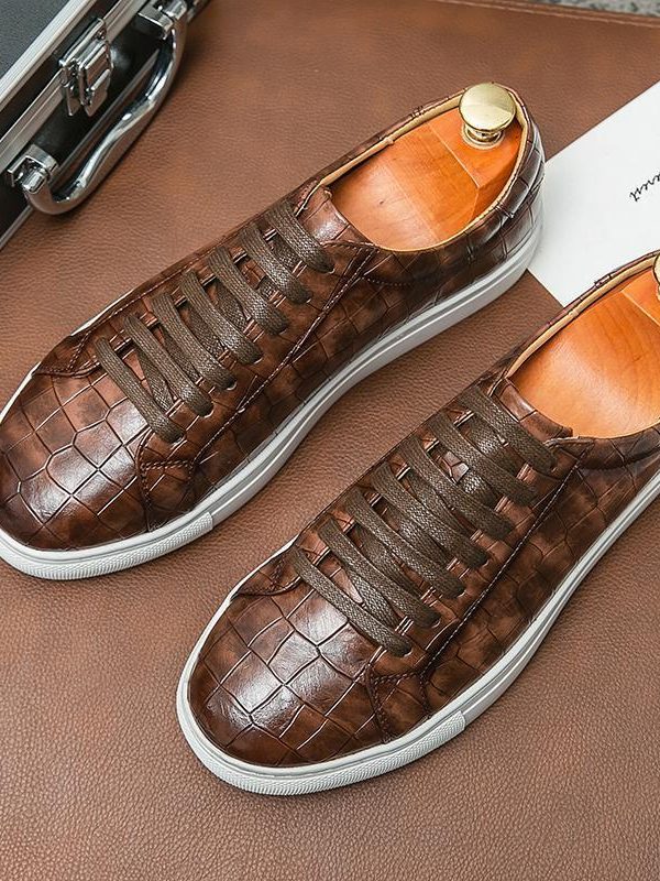 Wear-resistant Trendy Breathable Personality Fashion Casual Shoes Men