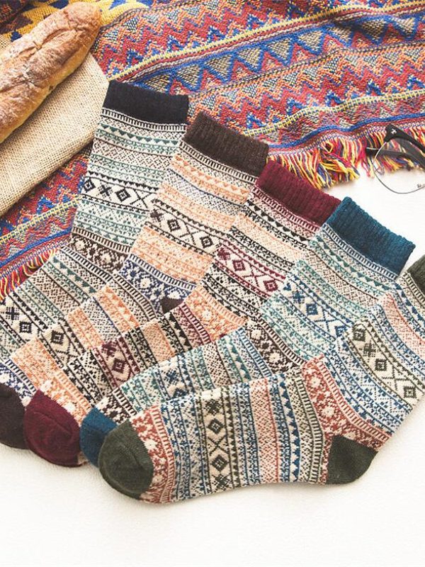 جوارب شتوية سميكة ودافئة من الصوف المخطط جوارب غير رسمية جوارب عمل