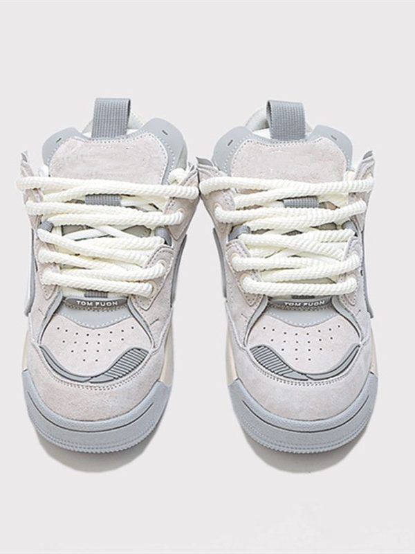 أحذية منخفضة السعر للآباء تناسب الرجال والنساء على حد سواء