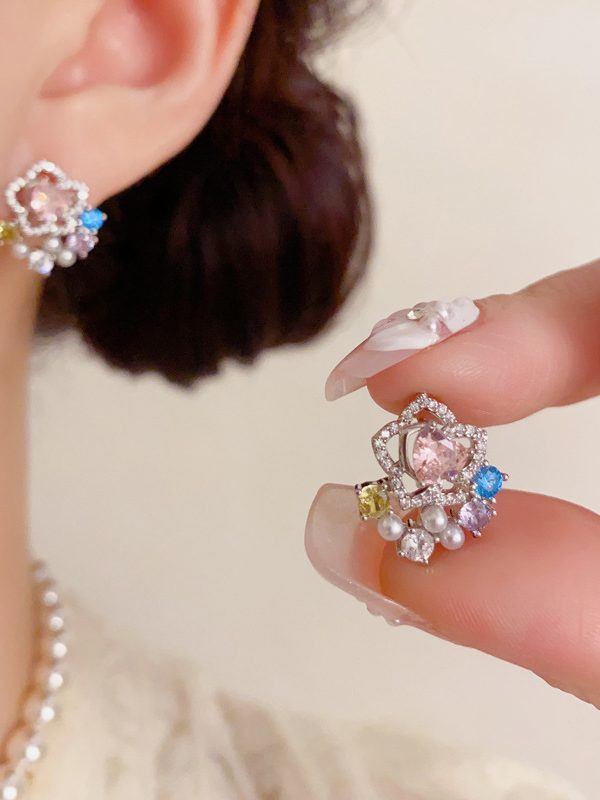 Full Diamond Silver Petal Stud Earrings