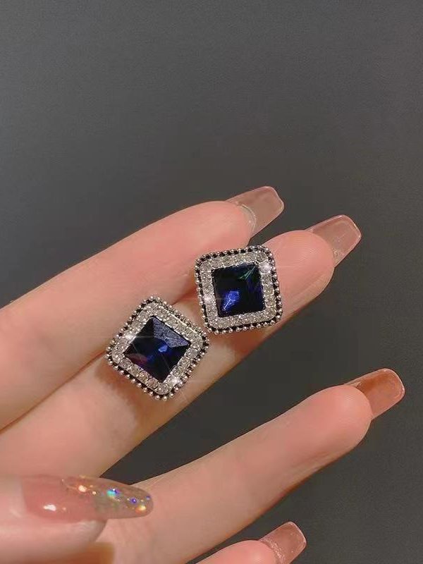 Korean Fashion Blue Diamond Square Minimalist Temperament Personality Square Earrings For Women