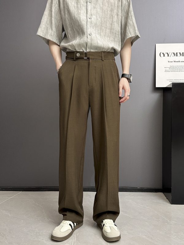 Trendy Edgy And Stylish Slouchy Casual Pants From A Streetwear Brand