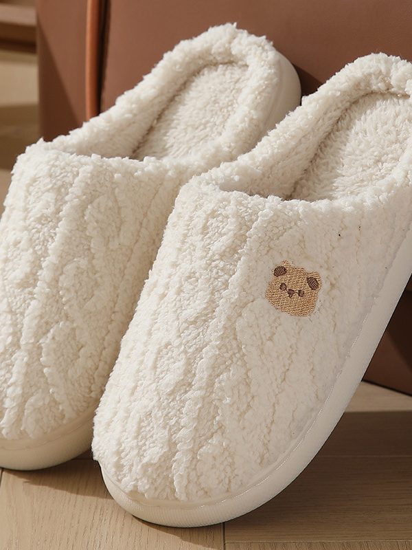 نعال دافئة برقبة سميكة من القماش المقلم للارتداء الشتوي في الداخل