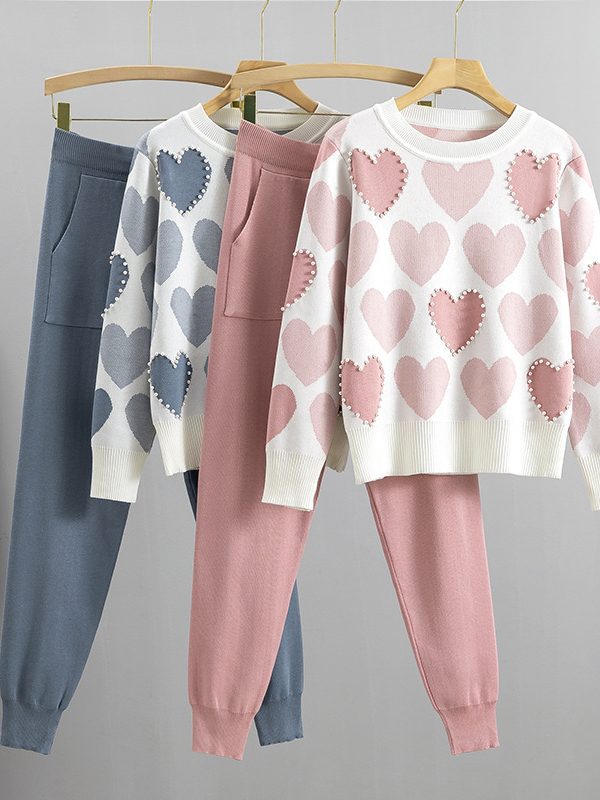 Preppy Outfit With Heart-shaped Beaded Accents