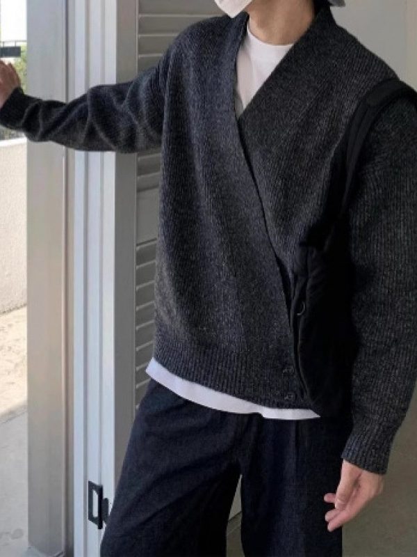 Mens Relaxed-fit V-neck Knit Jacket Versatile And Minimalist Style