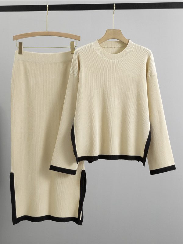 Color-Block Crew-Neck Top And Slit Skirt Chic Knit Set