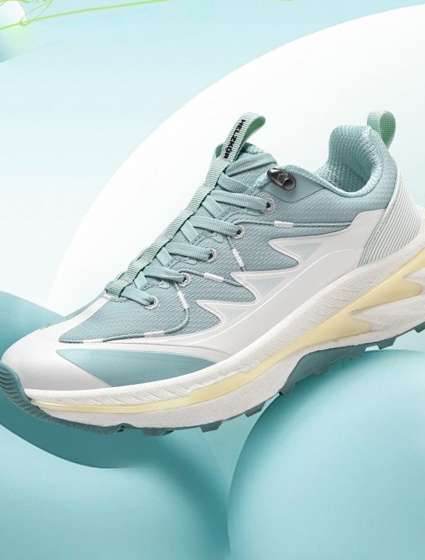 Men's Non-slip Wear-resistant Mountaineering Outdoor Sneakers