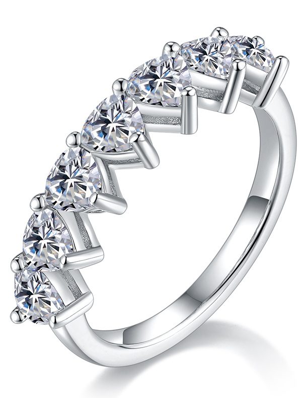 A Luxurious And Fashionable Light Luxury Jewelry Silver Ring Set With Top-quality Moissanite, S925 Silver Plated With Platinum