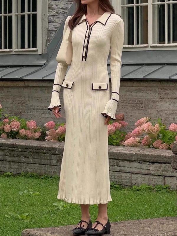 فستان محبوك أنيق بتصميم فاخر مستوحى من شانيل، يبرز جمال القوام.