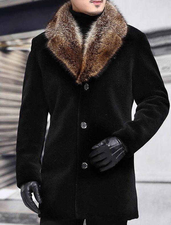 Mens Coat With A Contrasting Fur-trimmed Wool Collar