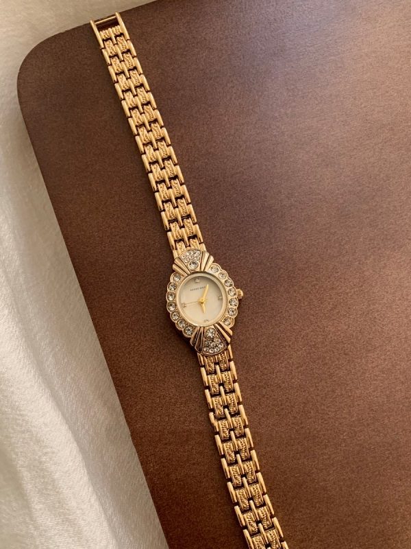 Vintage Court Style Diamond Small Dial Yellow Fritillary Surface Fall Winter Fashion