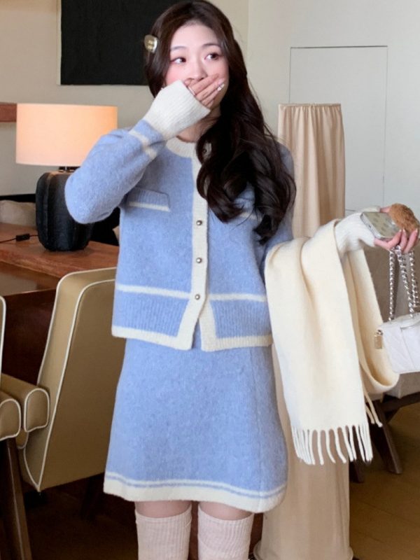 High-waisted Figure-flattering Pencil Skirt