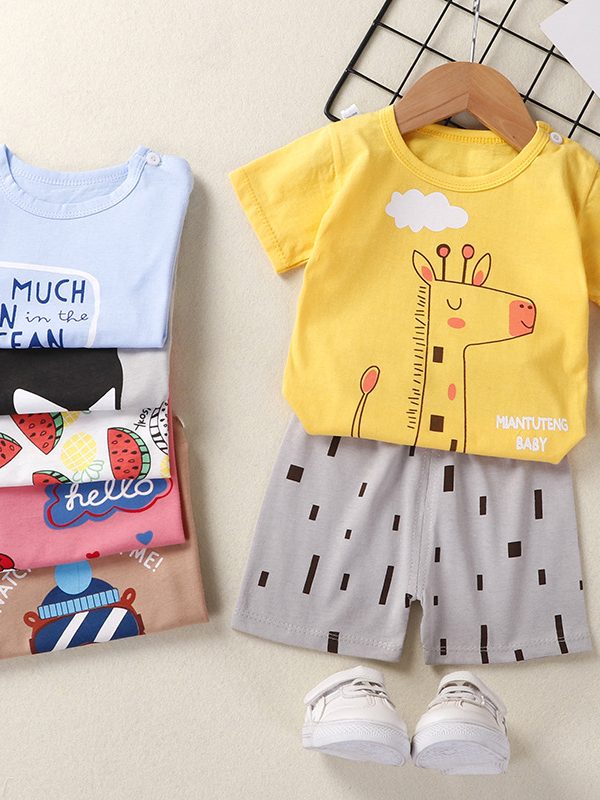 طقم أطفال من قطعتين من القطن، تيشيرت وشورت