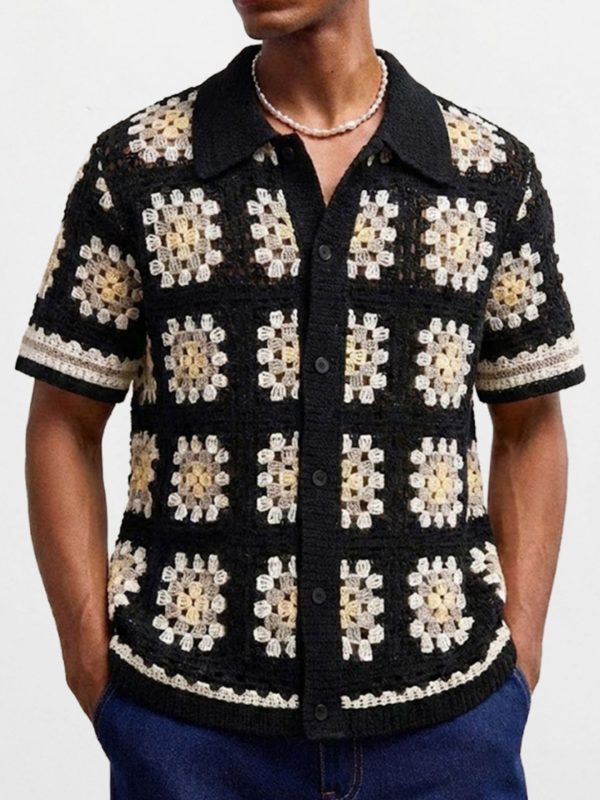كنزة رجالية قصيرة الأكمام محبوكة بالكروشيه بألوان متباينة بتصميم مجوف